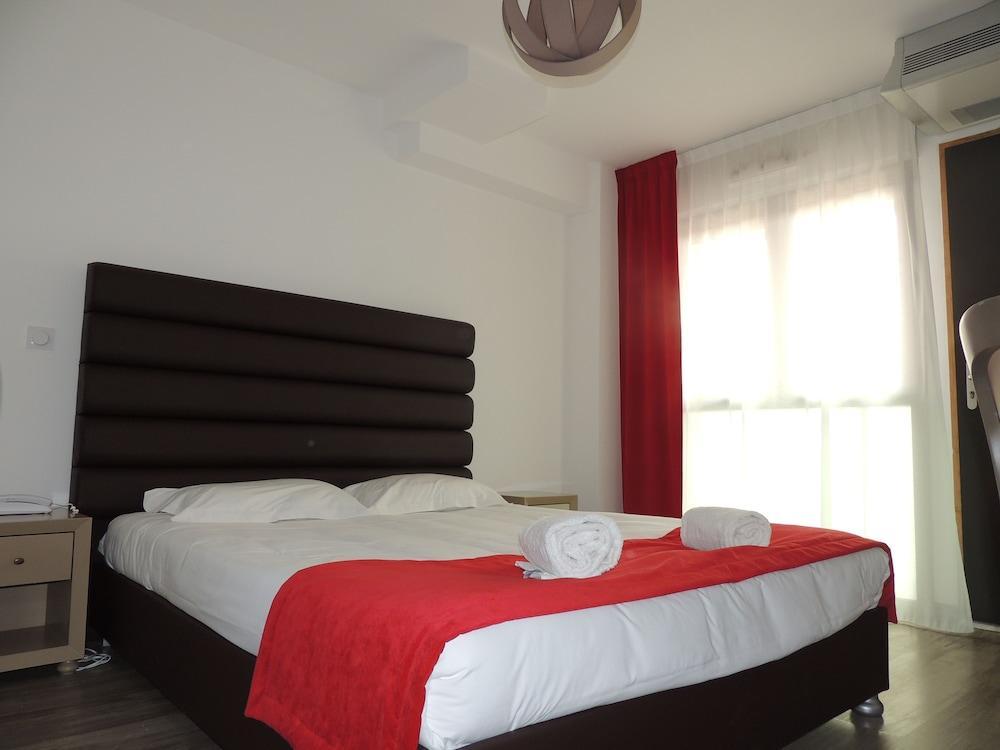 Adonis Aix En Provence Aparthotel