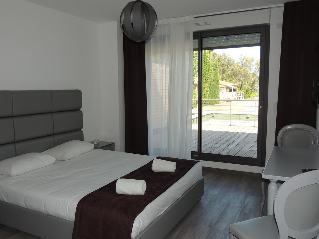 Adonis Aix En Provence Aparthotel Aix-en-Provence
