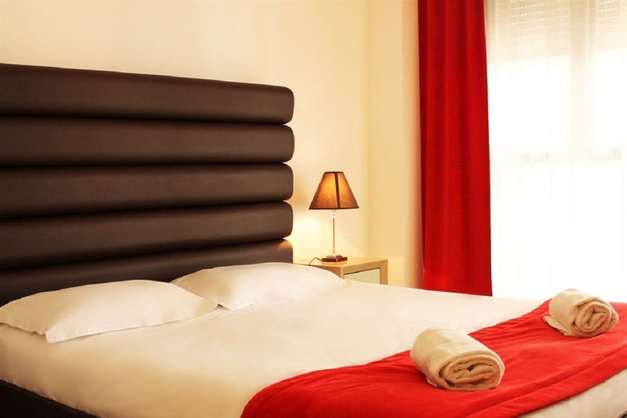 Adonis Aix En Provence Aparthotel 3*